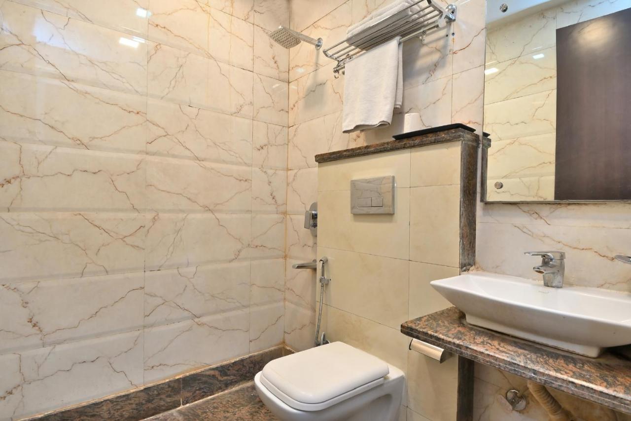 Hotel Bella Vista- New Delhi Extérieur photo